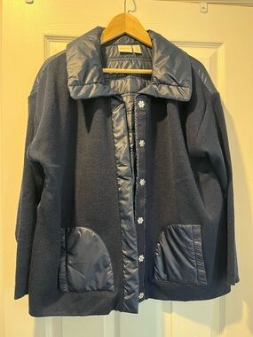 Chico’s Zenergy Navy Jacket Perfect for Spring Size 2